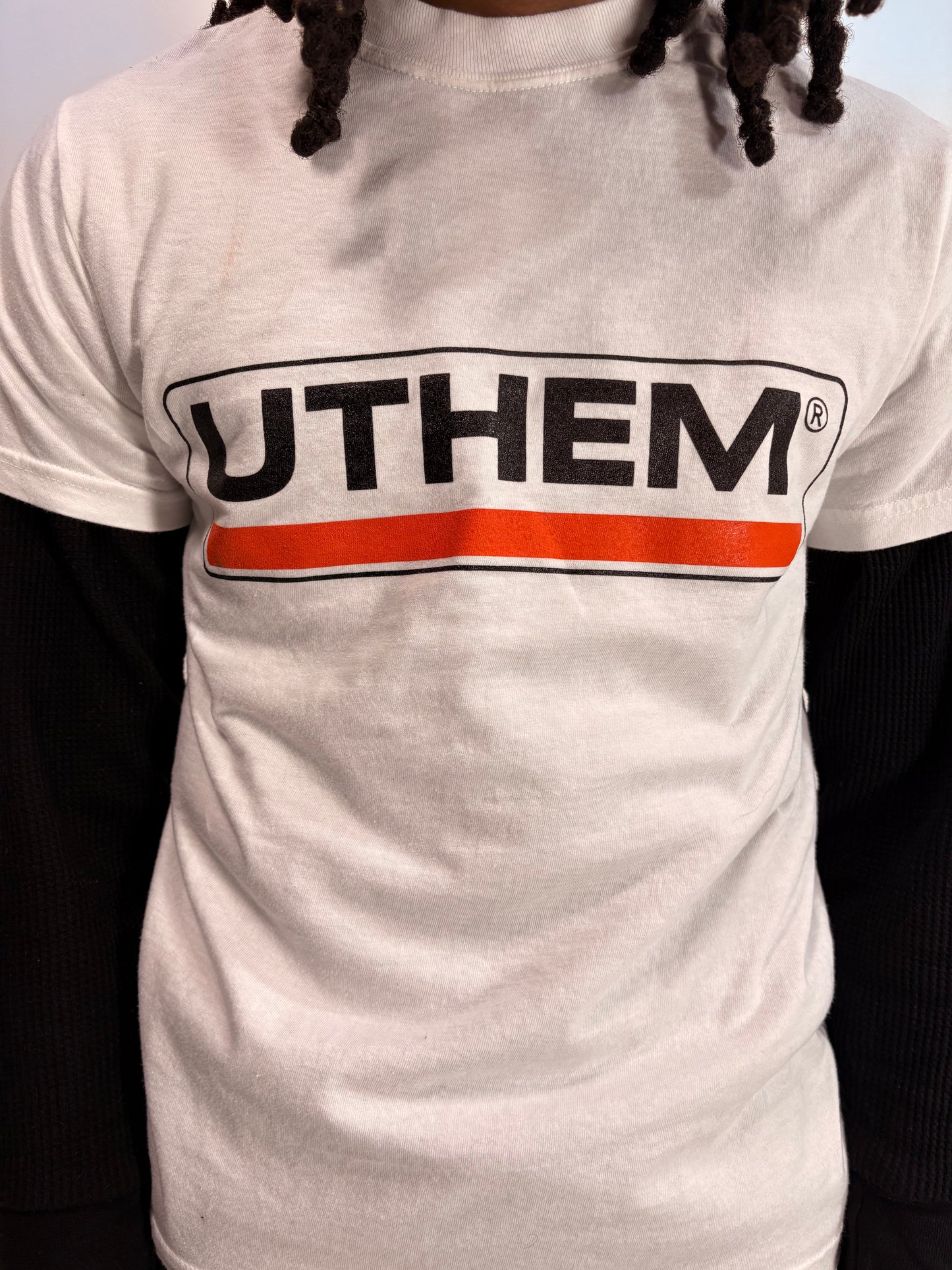 UTHEM TEE